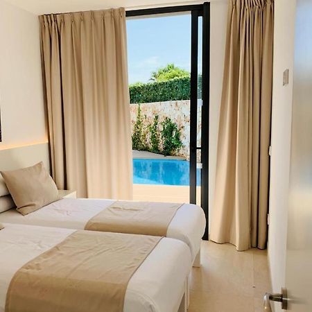 Villa Sonia Cala'N Blanes  Екстериор снимка