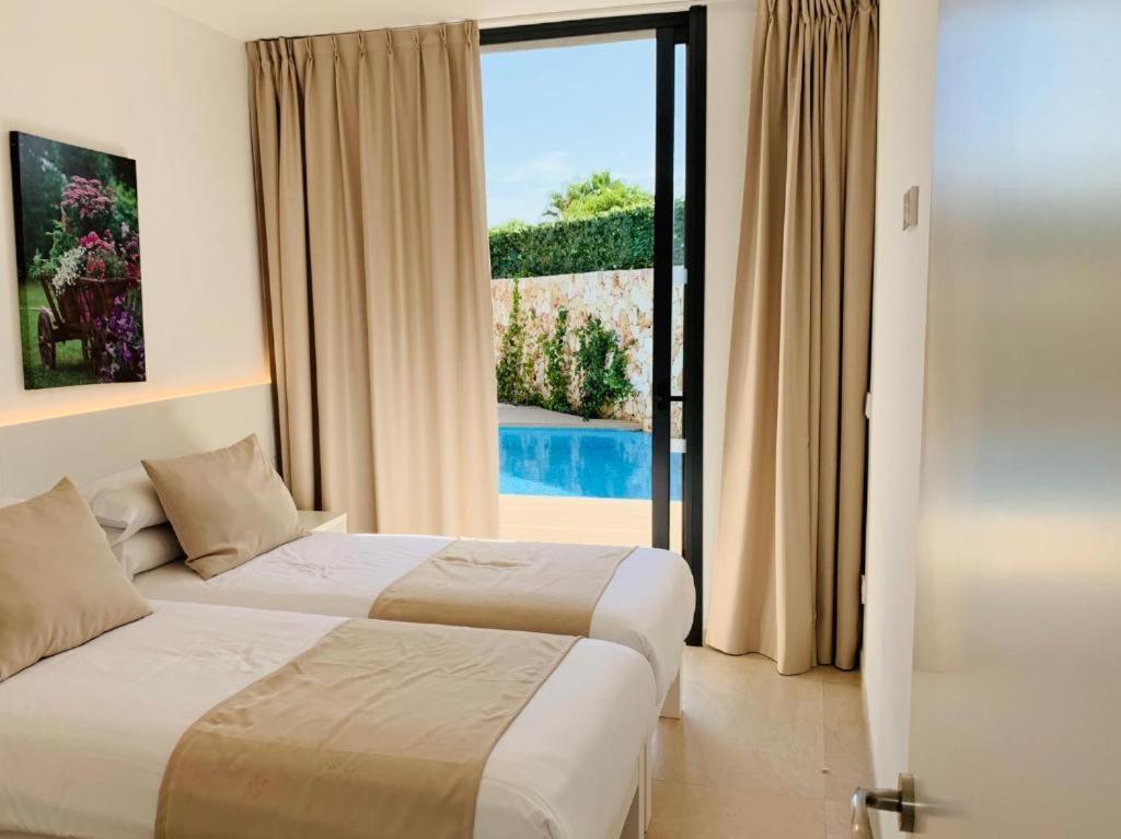 Villa Sonia Cala'N Blanes  Екстериор снимка